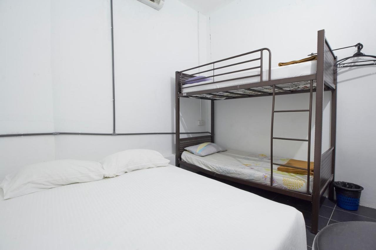 Tonight Hotel Hostel George Town Eksteriør billede