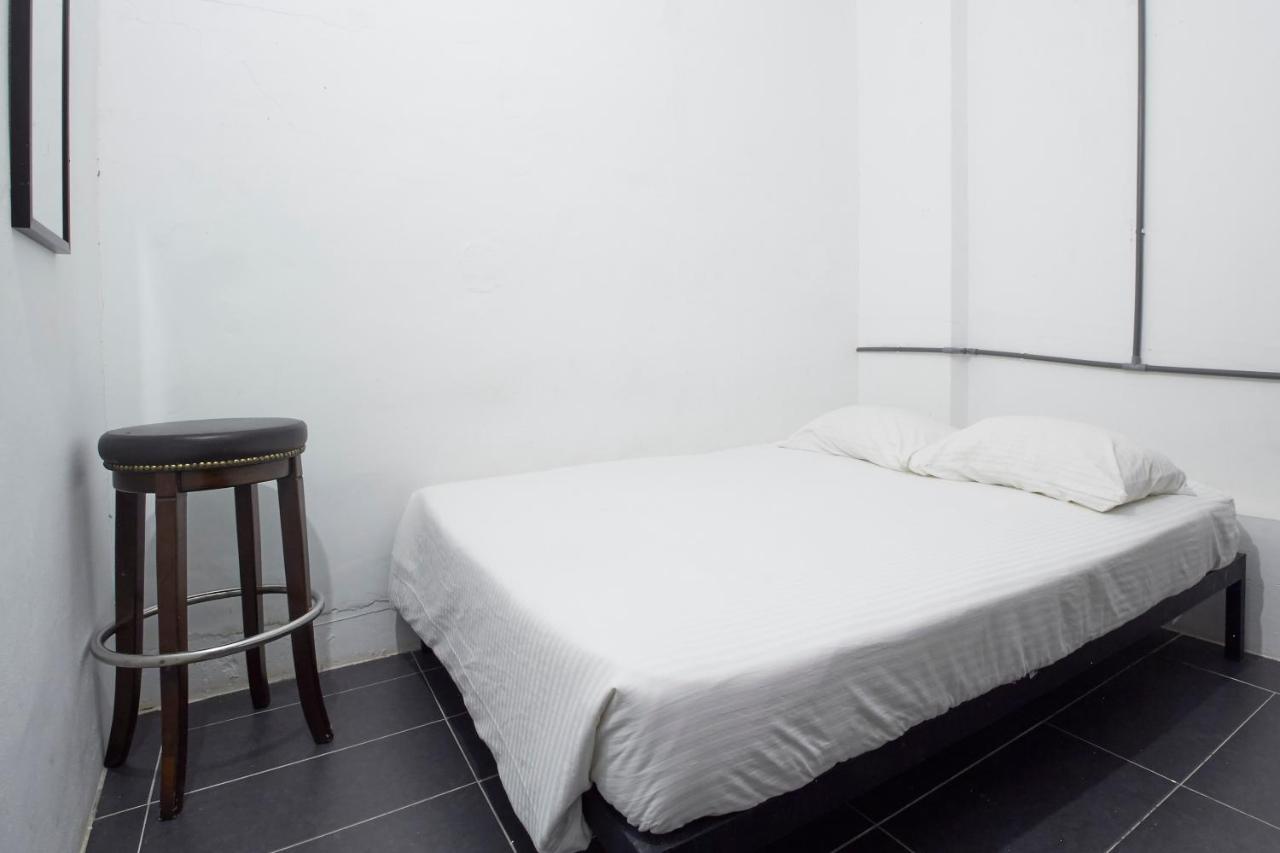 Tonight Hotel Hostel George Town Eksteriør billede